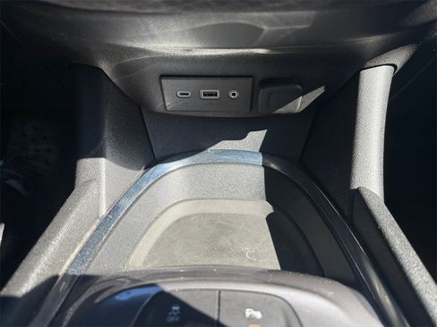 Used 2024 Chevrolet Malibu LT image 26