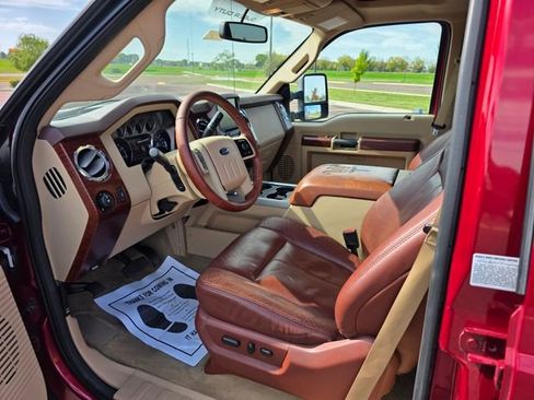 Used 2013 Ford F350 King Ranch w/ King Ranch w/Chrome Pkg image 8