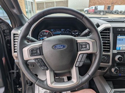 Used 2019 Ford F450 Platinum w/ Platinum Ultimate Package AWD/4WD image 22
