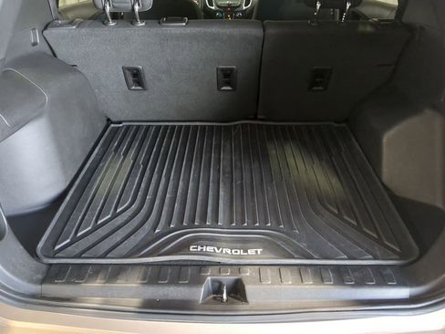 Used 2019 Chevrolet Equinox LT FWD image 39