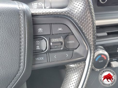 Used 2024 Toyota Tacoma SR AWD/4WD image 29