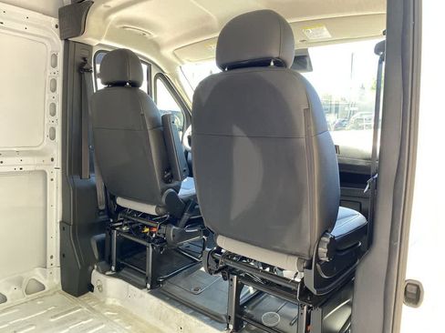 Used 2026 RAM ProMaster 2500 w/ Convenience Group FWD image 15