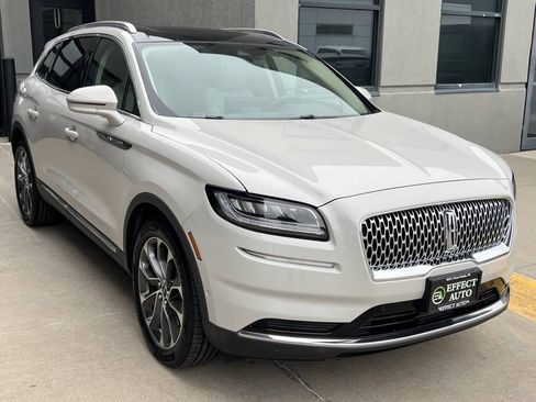 Used 2022 Lincoln Nautilus Reserve w/ Equipment Group 201A AWD/4WD image 7