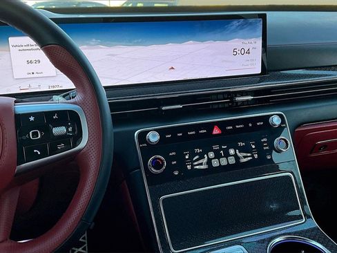 Used 2025 Genesis GV80 3.5T e-SC image 6