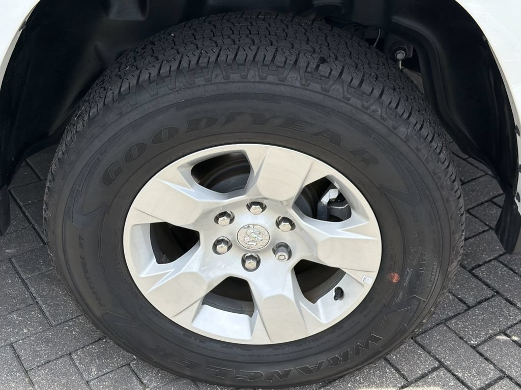 Used 2025 RAM 1500 Big Horn AWD/4WD image 32