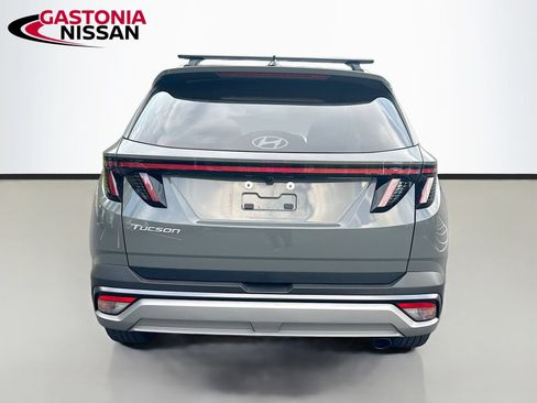 Used 2026 Hyundai Tucson SEL FWD image 7
