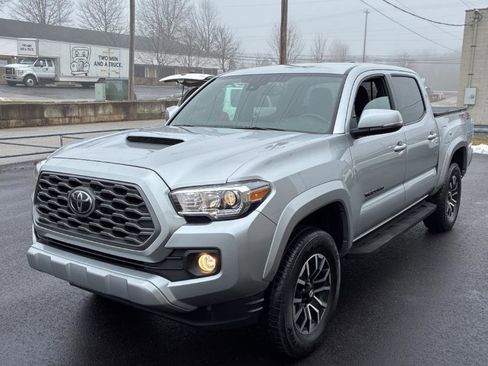 Used 2023 Toyota Tacoma TRD Sport w/ Black Out Package (TMS) image 1