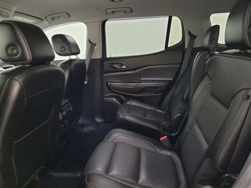 Used 2019 GMC Acadia SLT AWD/4WD image 18
