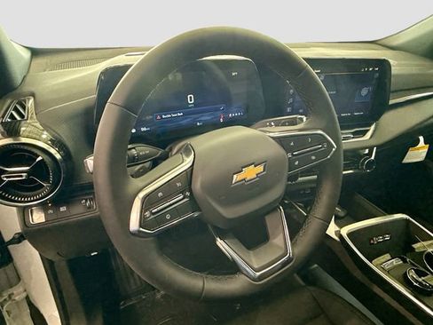 New 2026 Chevrolet Equinox LT w/ Convenience Package II image 12