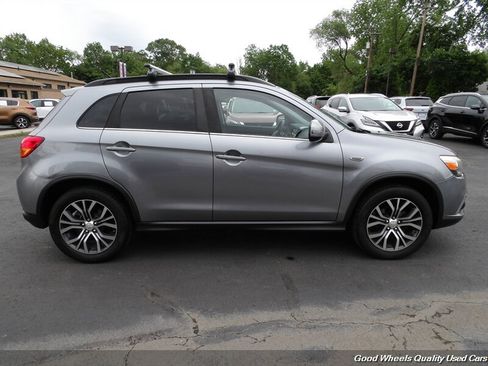 Used 2016 Mitsubishi Outlander Sport SEL AWD/4WD image 4