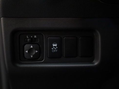 Used 2015 Mitsubishi Mirage DE image 17