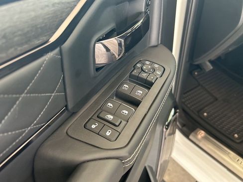 New 2026 RAM 2500 Limited image 43