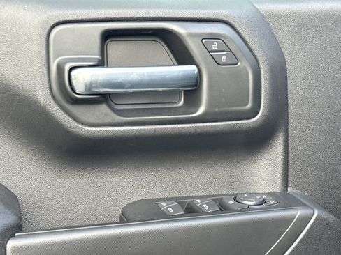 Used 2026 Chevrolet Silverado 1500 Custom Trail Boss AWD/4WD image 15