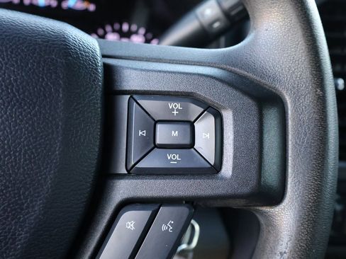 Used 2020 Ford F250 XL w/ Power Equipment Group image 38