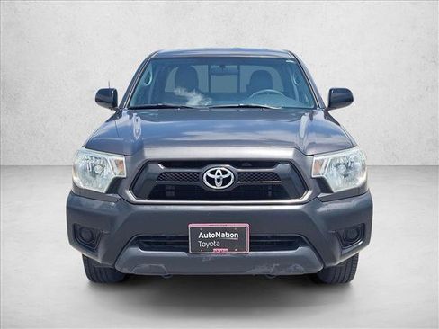 Used 2015 Toyota Tacoma 2WD Access Cab w/ Convenience Package image 2