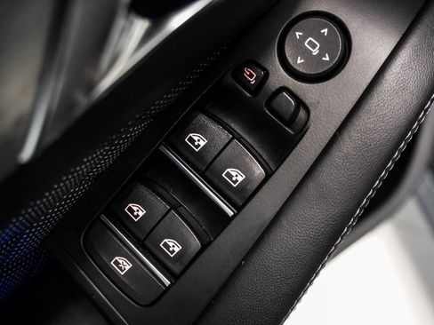 Used 2021 BMW X5 M w/ Competition Package image 29