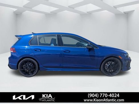 Used 2025 Volkswagen Golf R Black Edition image 2