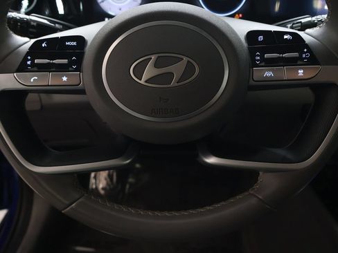 Used 2025 Hyundai Elantra SEL FWD image 18