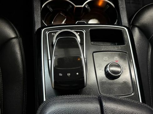 Used 2016 Mercedes-Benz GLE 350 w/ Premium Package image 34