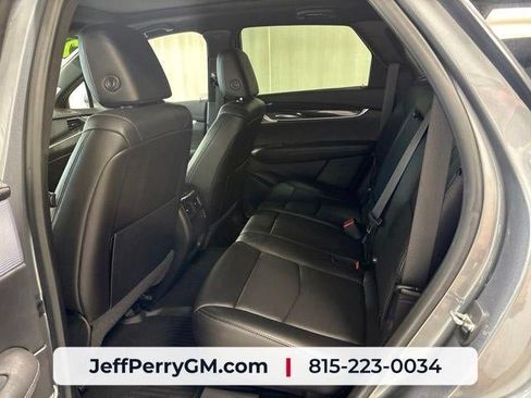 Used 2021 Cadillac XT5 Premium Luxury AWD/4WD image 27