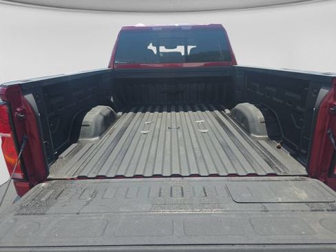 Used 2026 Chevrolet Silverado 2500 LTZ w/ LTZ Convenience Package AWD/4WD image 9