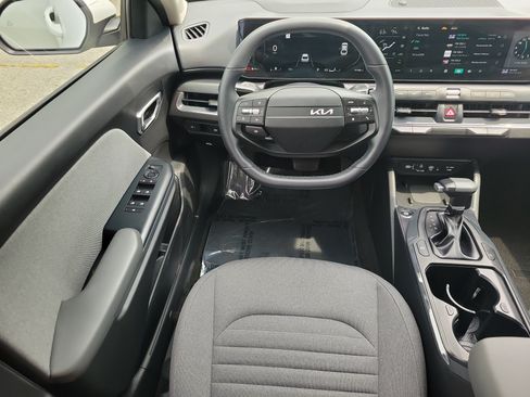 Used 2025 Kia K4 EX FWD image 19