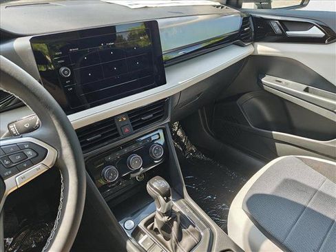 New 2025 Volkswagen Taos S image 14