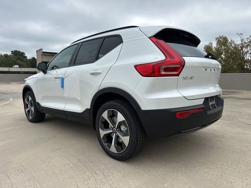 New 2026 Volvo XC40 B5 Plus w/ Protection Package Premier image 5