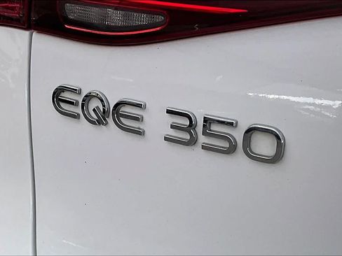 Used 2023 Mercedes-Benz EQE 350+ 4MATIC SUV w/ Pinnacle Trim Package image 9
