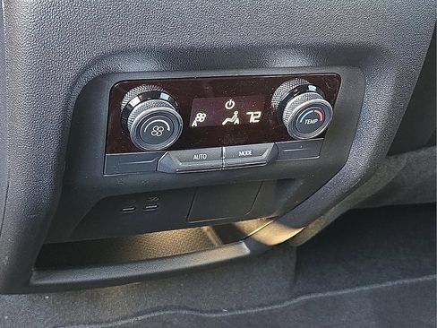 New 2025 Buick Enclave Sport Touring image 12