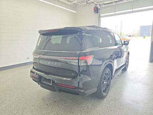 New 2026 INFINITI QX80 4WD w/ Sport Exterior Package image 5