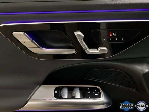 Used 2025 Mercedes-Benz E 350 Sedan image 29