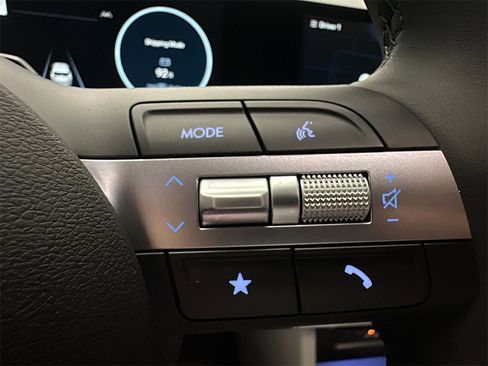 New 2026 Hyundai Tucson Limited image 24