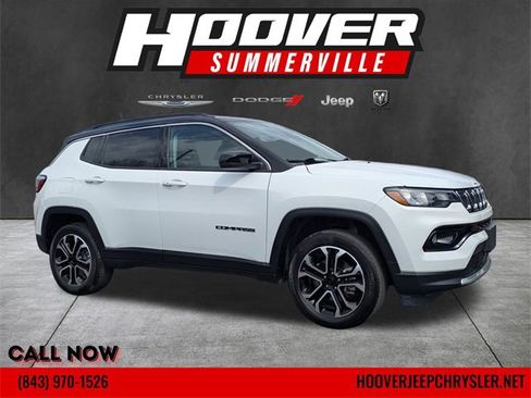 Used 2022 Jeep Compass Limited image 1