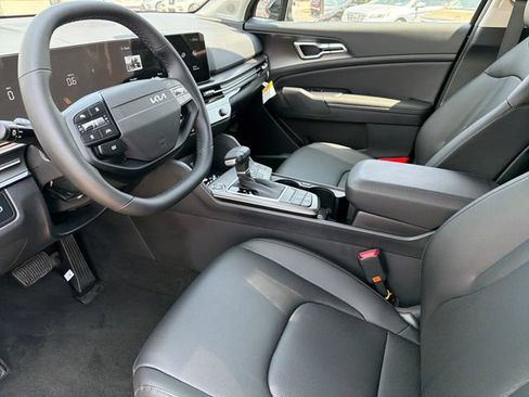 New 2026 Kia Sportage EX w/ EX Panorama Roof Package FWD image 17