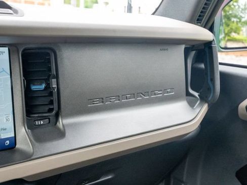 Used 2024 Ford Bronco Wildtrak AWD/4WD image 47