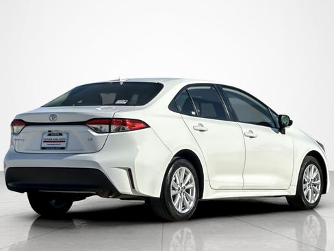 Certified 2024 Toyota Corolla LE w/ LE Convenience Package FWD image 5