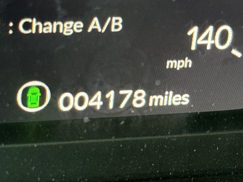 Used 2025 Honda Pilot Elite image 17