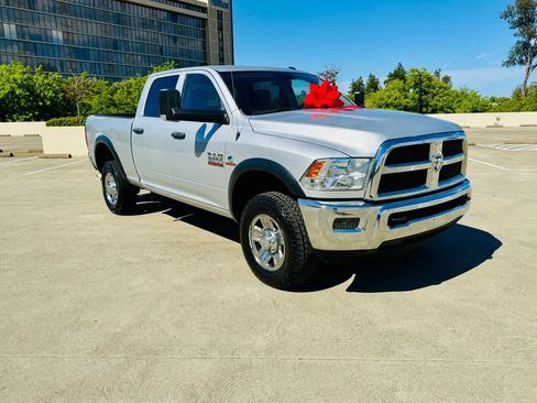Used 2018 RAM 2500 Tradesman w/ Chrome Appearance Group AWD/4WD image 2