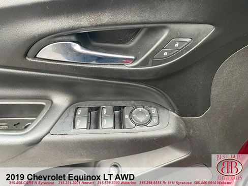 Used 2019 Chevrolet Equinox LT image 12