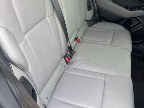 Used 2025 Subaru Outback Limited image 10