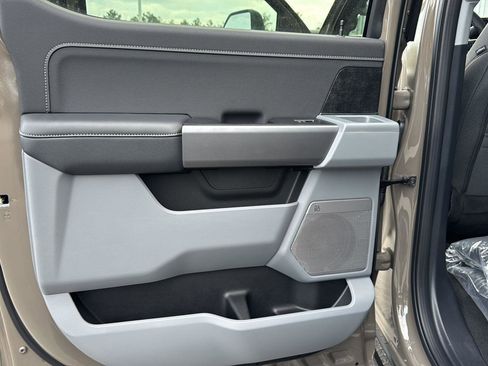 New 2026 Ford F250 XLT w/ XLT Premium Package image 22