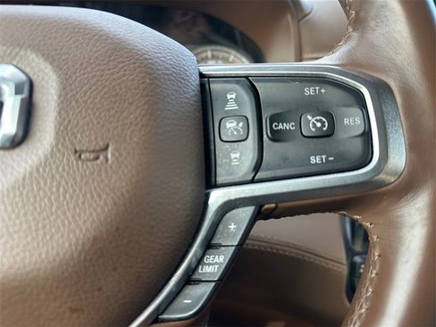 Used 2022 RAM 1500 Limited image 33