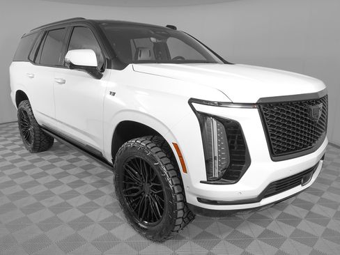 Used 2026 Cadillac Escalade Sport w/ Touring Package RWD image 3