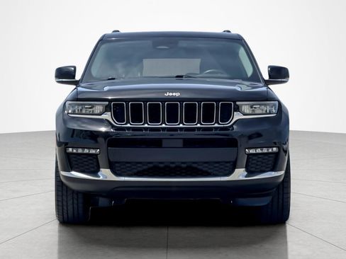 Used 2022 Jeep Grand Cherokee L Limited AWD/4WD image 8
