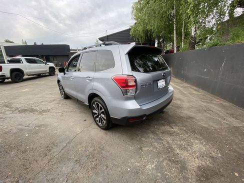 Used 2017 Subaru Forester 2.0XT Premium AWD/4WD image 4
