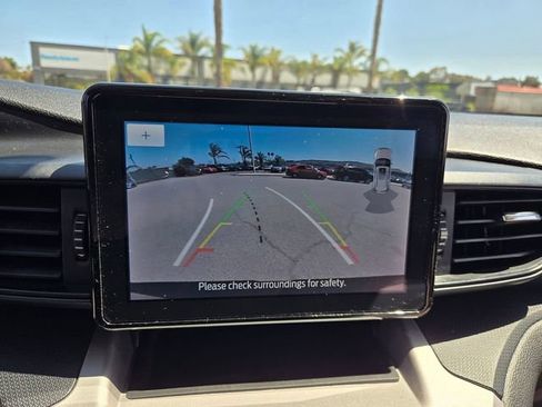 Used 2020 Ford Explorer 2WD image 9