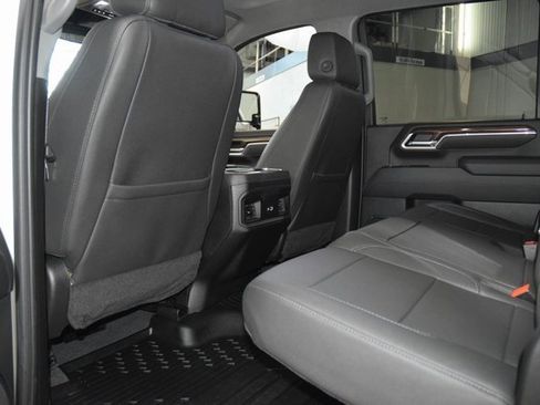 Used 2025 Chevrolet Silverado 3500 LT w/ All Star Edition image 40