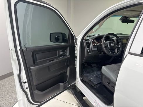 Used 2019 RAM 1500 Tradesman w/ Popular Equipment Group AWD/4WD image 7