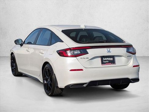 Used 2025 Honda Civic Sport image 8